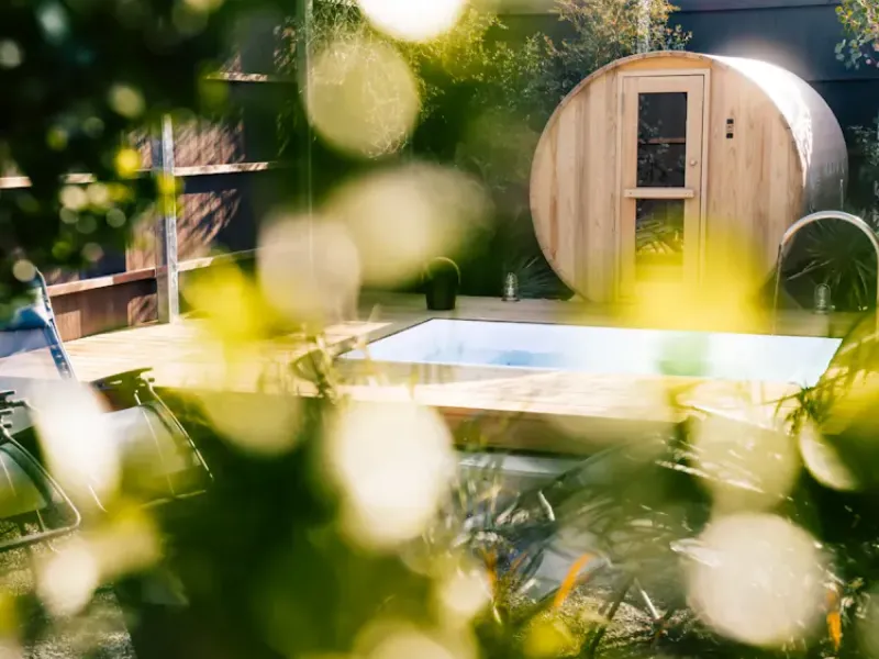 SAUNA YARD
